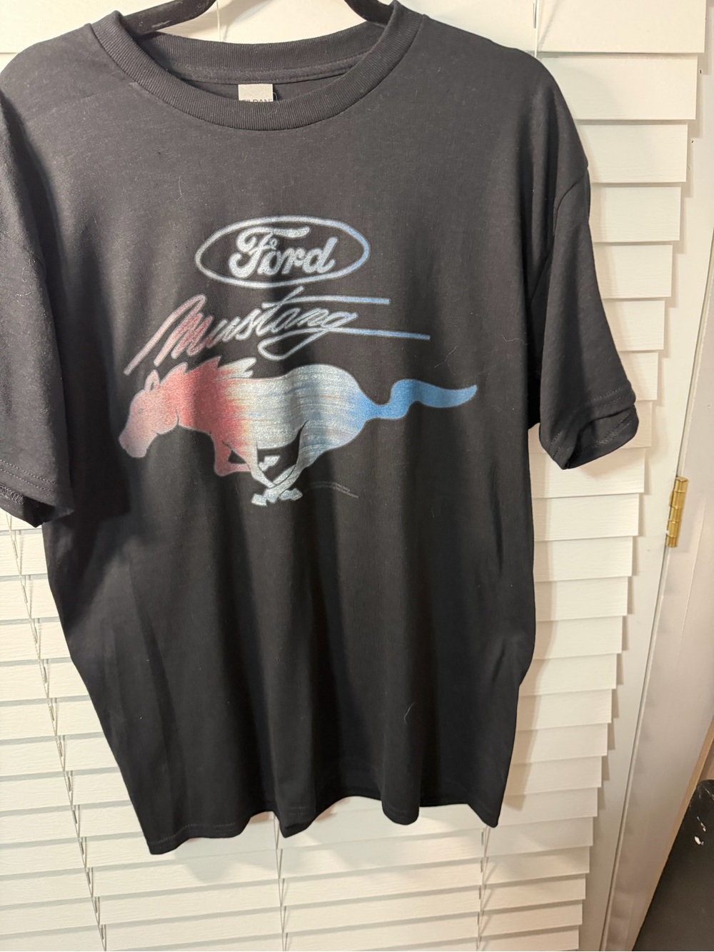 Gildan Black Ford Mustang Gradient Graphic Tee